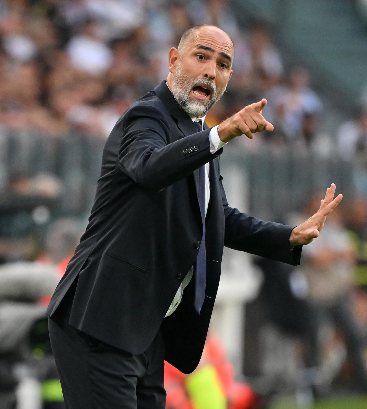 抢庄牛牛-尤文图斯在意乙待了几年